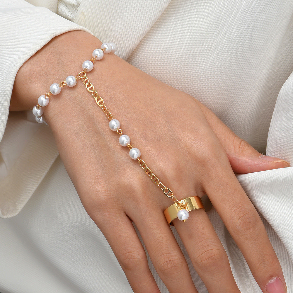 Elegant Ny Retro Linked Finger Chain Armband