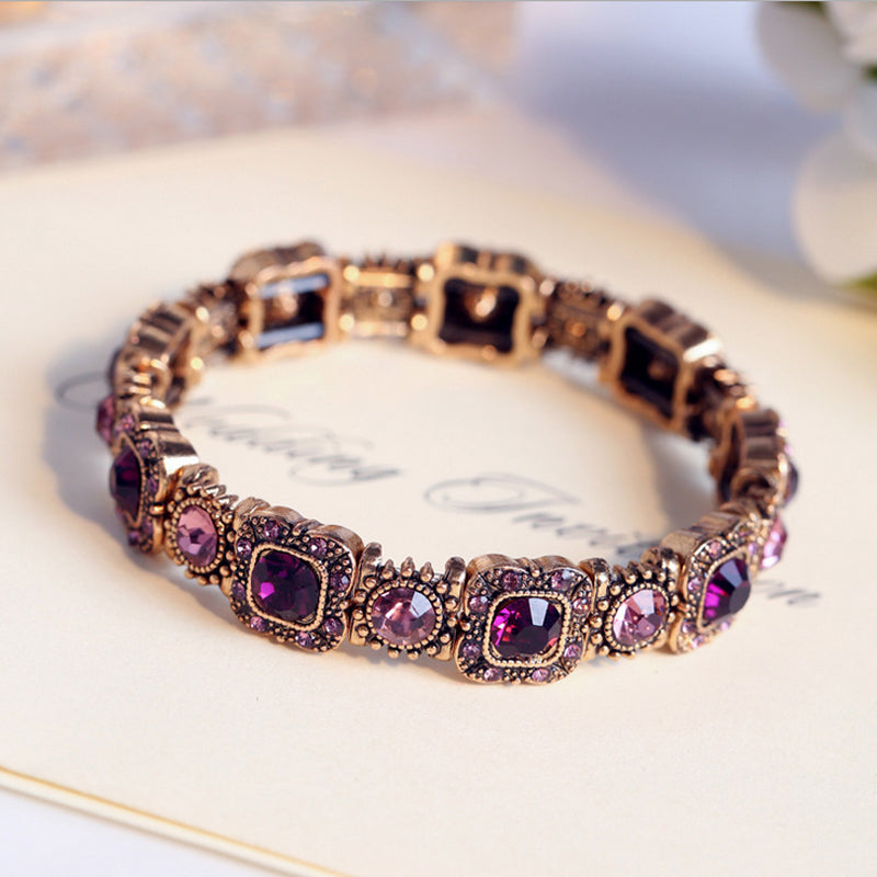 Outstanding 18K Gold-Plated Diamonds Court Antique Bracelet